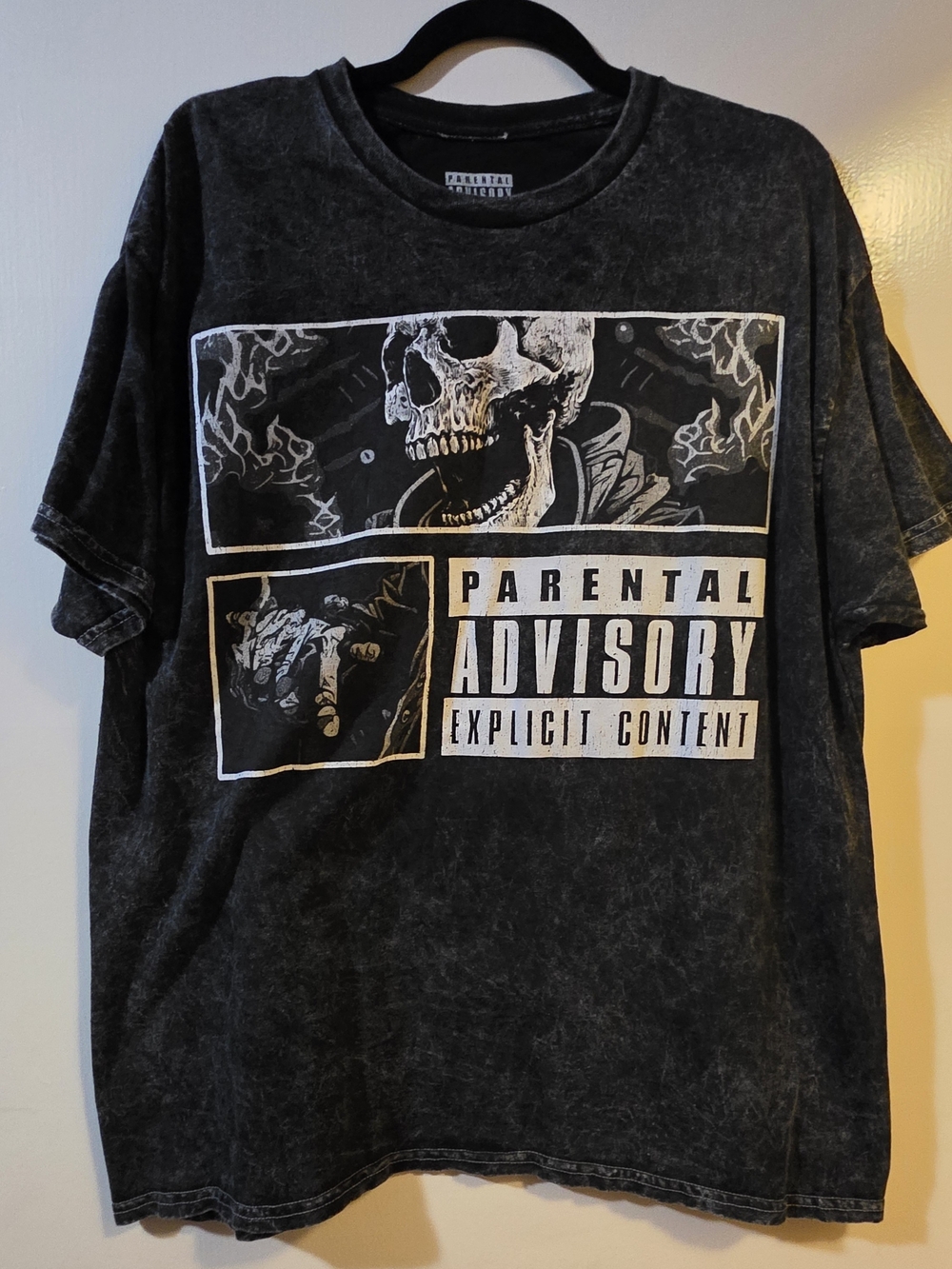 Graphic Skull 'Parental Advisory' Tee in Washed Black NWOT
